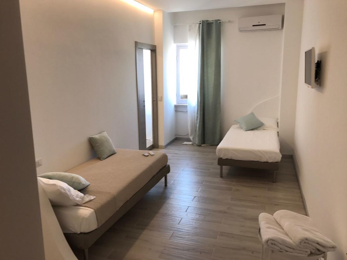 B&B Piazza Marconi マンフレドーニア エクステリア 写真